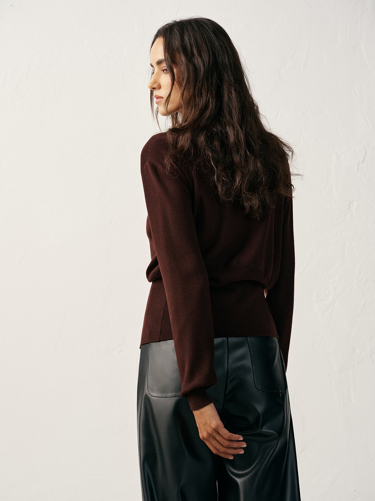 Cardigan Émilie en Laine Mélangée à Boutons Dorés, vue 3