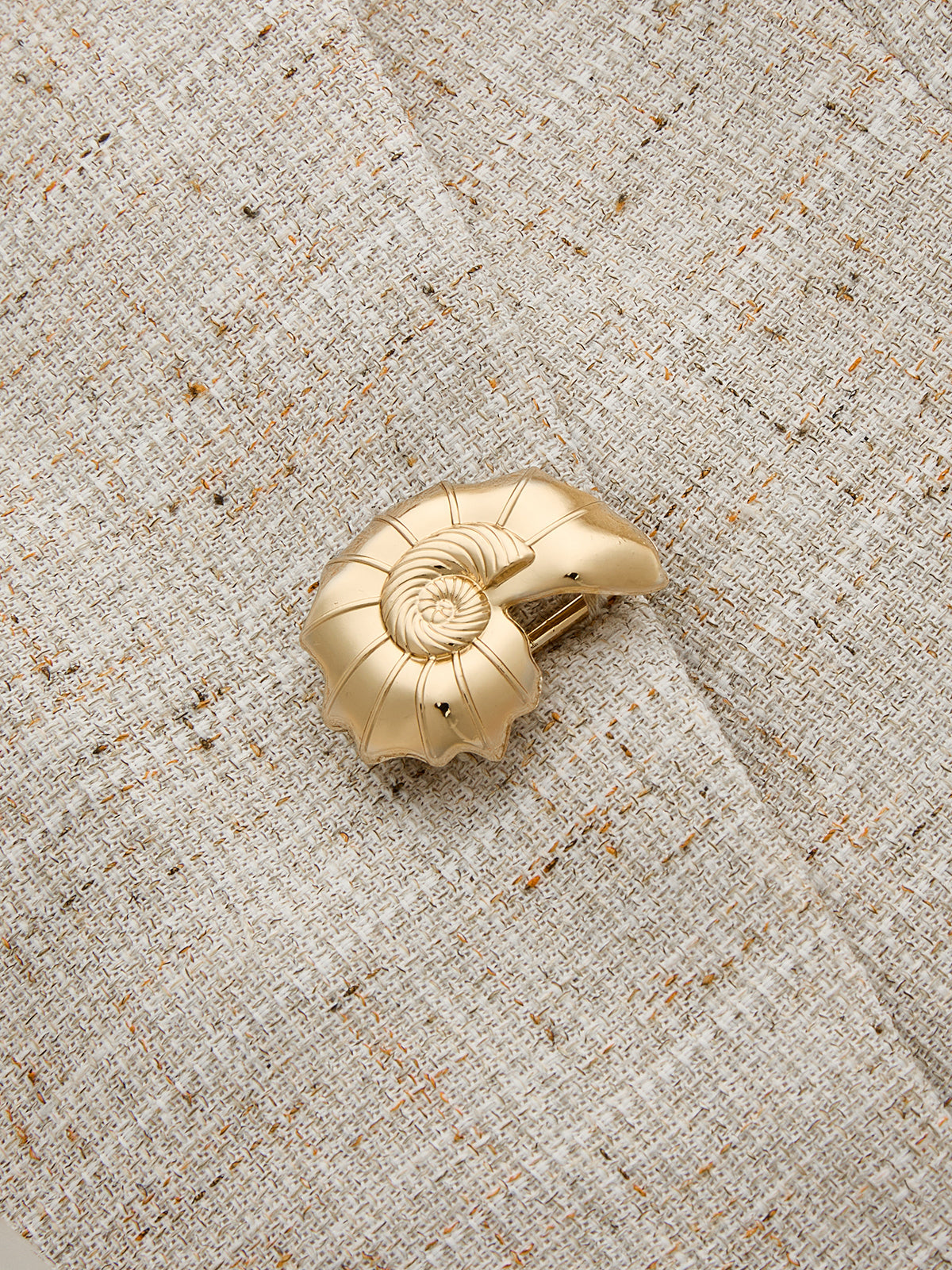 Gilet Pénélope Texturé à Boutonnage Asymétrique, vue 4