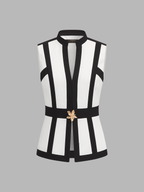 Gilet Clara à Col Montant et Détails Dorés, vue 2