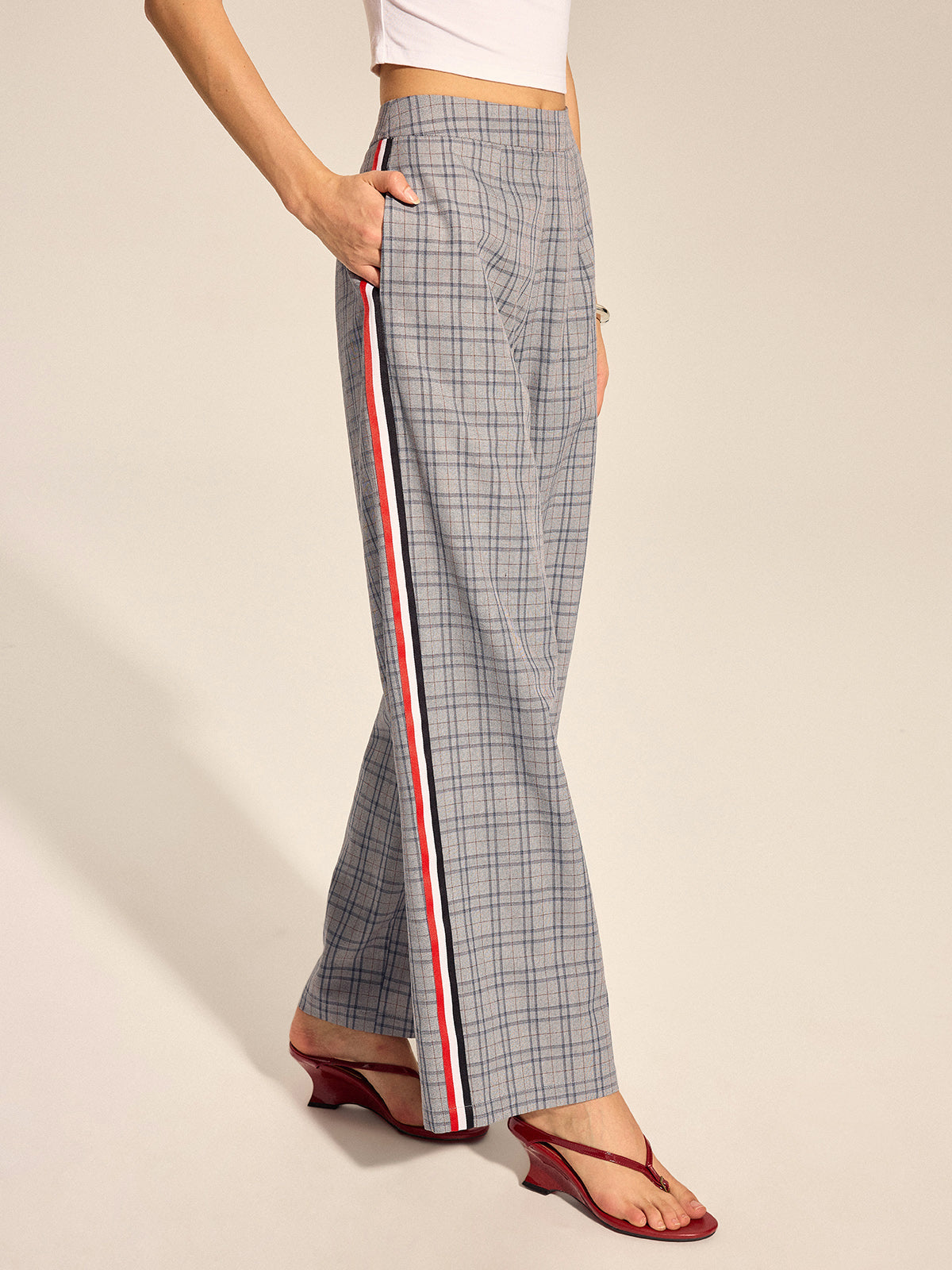 Pantalon Droit Eugénie à Carreaux et Bande Latérale, vue 2