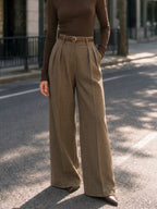 Pantalon Tailleur Quitterie à Plis, vue 1
