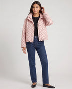 Bomber court à pois rose Célestine, vue de face en studio