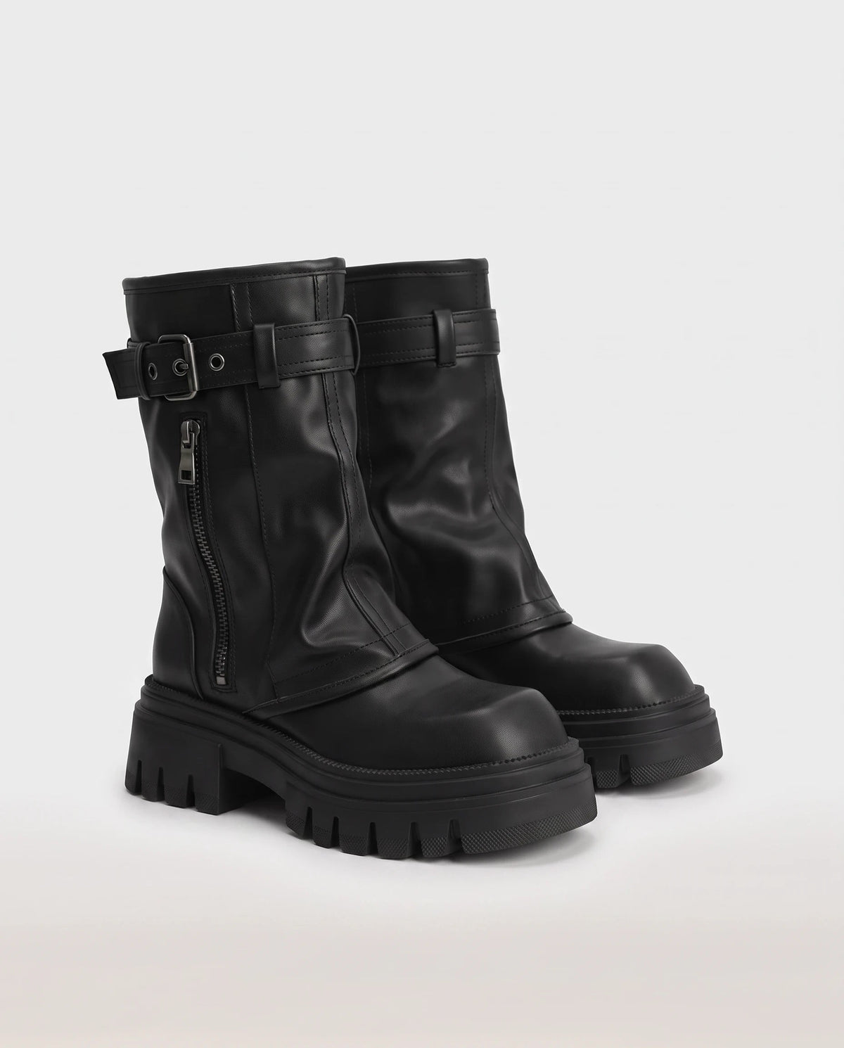 Bottes biker à guêtre superposée Xavière — Noir, paire en packshot studio