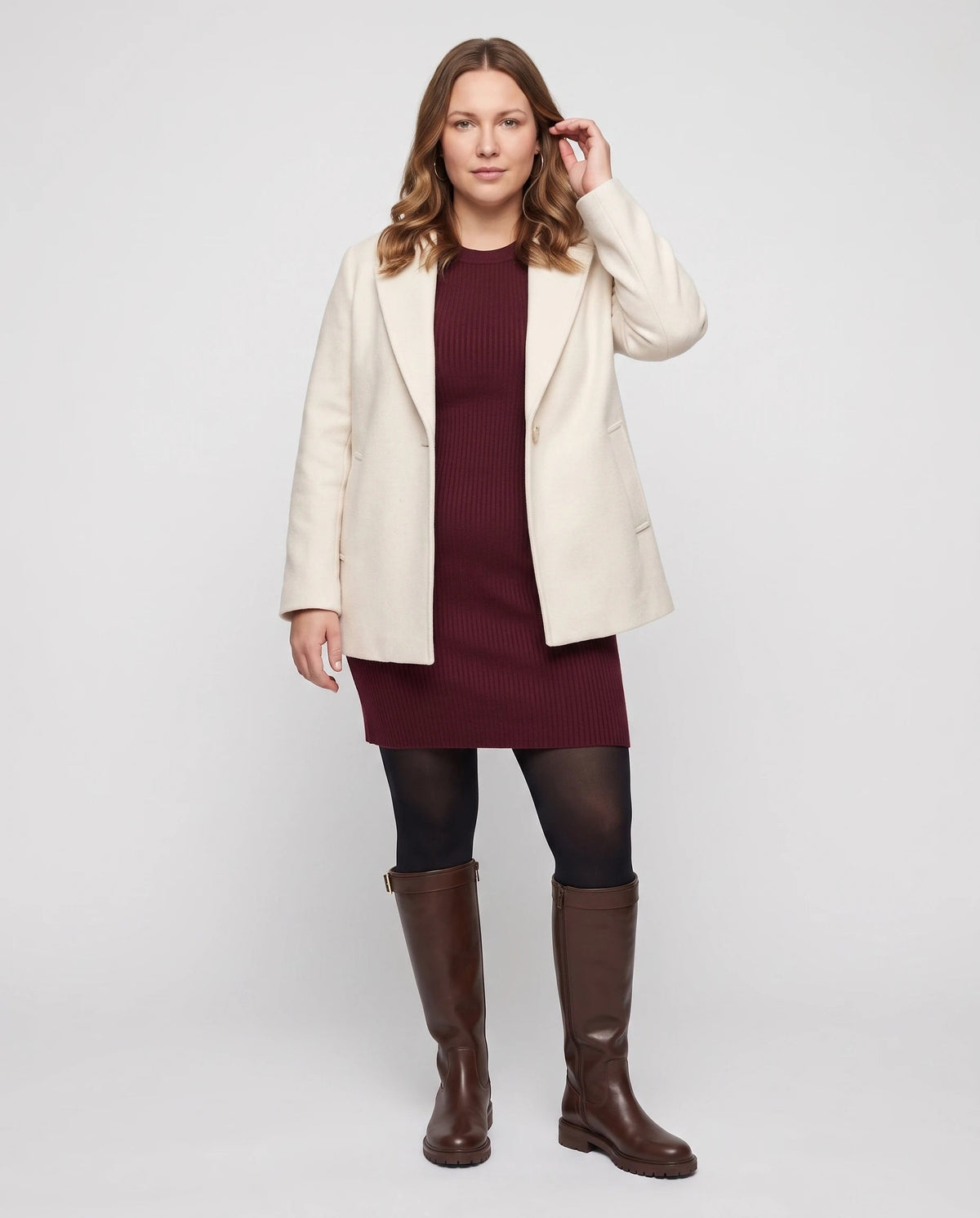 Bottes cavalieres a plateforme en simili Radegonde Marron Café — portées en pied