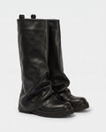 Bottes à guêtre repliée Wanda — Noir, paire en packshot studio