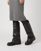 Bottes à guêtre repliée Wanda — Noir, portées en plan rapproché