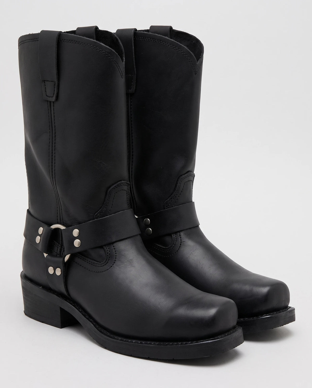 Bottes motardes mi-mollet effet cuir Irmine — Noir, paire vue de trois quarts studio