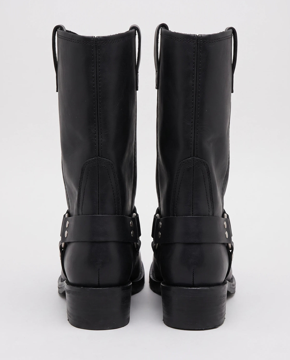 Bottes motardes mi-mollet effet cuir Irmine — Noir, paire vue de dos, couture de tige et talon carré