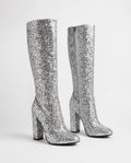 Bottes hautes à paillettes à talon large Éliette — Argent, paire vue de trois quarts en studio