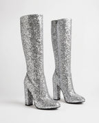 Bottes hautes à paillettes à talon large Éliette — Argent, paire vue de trois quarts en studio