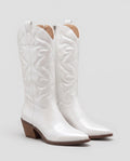 Bottes santiags mi-mollet en simili Artémise Blanc — packshot studio