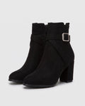 Bottines a bride et boucle en suedine Armantine Noir — packshot studio