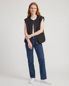 Gilet cargo zippé noir Paloma, vue de face en studio