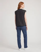 Gilet cargo zippé noir Paloma, vue de dos en studio