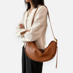 Grand sac à main banane demi-lune chic Marcelle - image 13