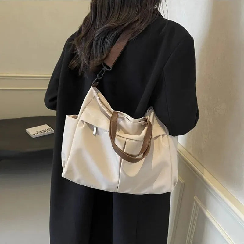 Grand sac à main cabas de cours multipoches à bandoulière en nylon Maëlys - image 17