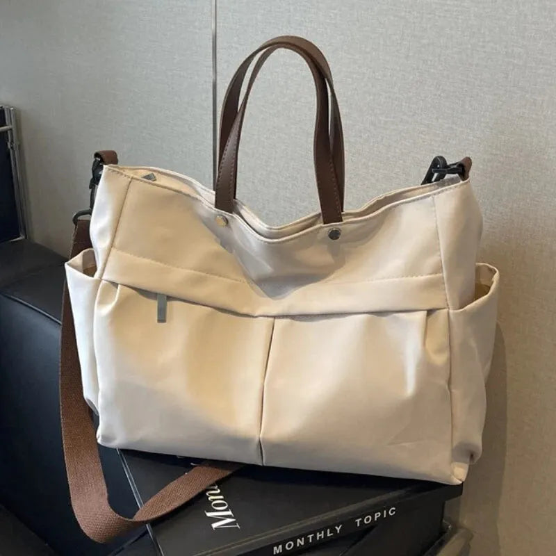 Grand sac à main cabas de cours multipoches à bandoulière en nylon Maëlys - image 18