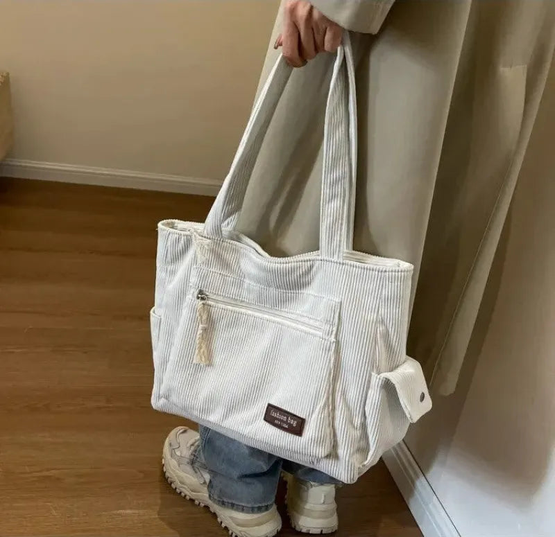 Grand sac à main cabas multipoches en velours côtelé Léonie - image 24