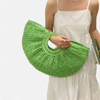 Grand sac à main demi-lune en paille Naïa - image 16