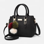 Petit sac à main bandoulière avec son charms pompon Louna - Noir - image 1