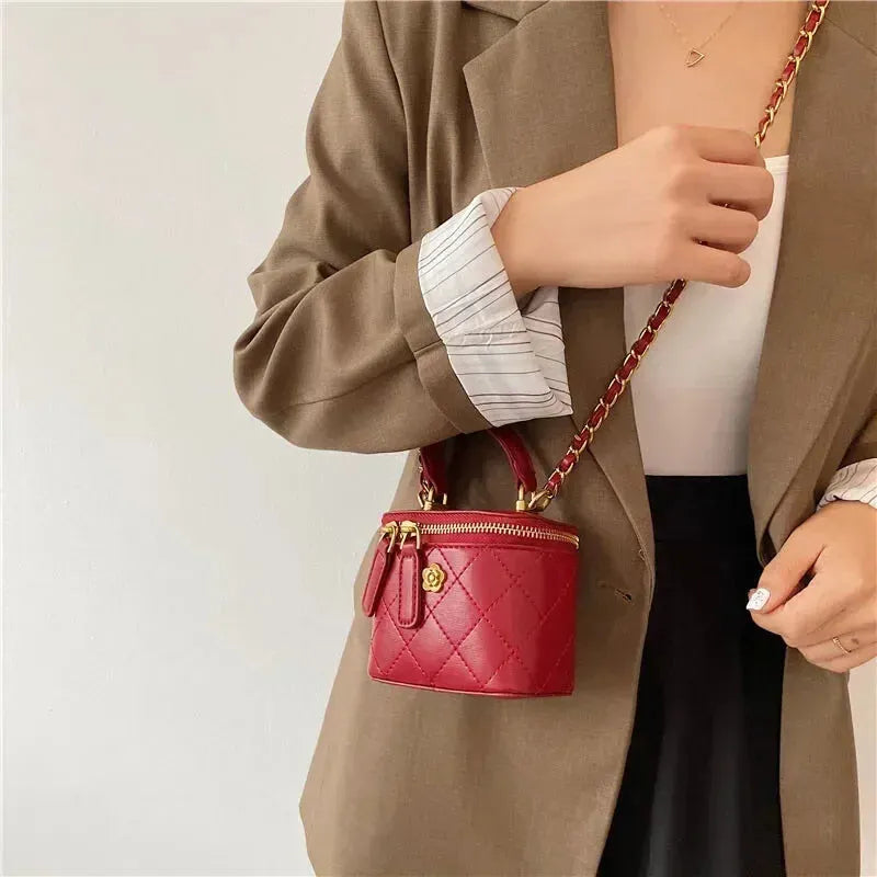 Petit sac à main bandoulière cubique matelassé au finition doré Aurore - image 22