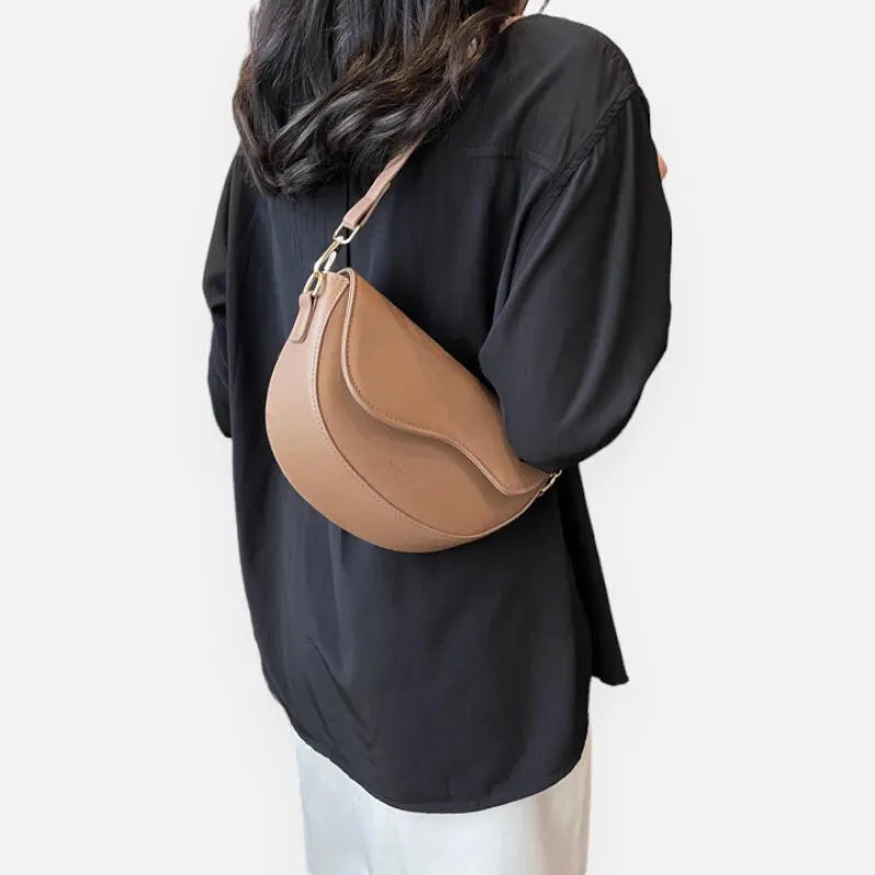 Sac à main banane demi-lune chic Danièle - image 14