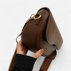 Sac à main banane demi-lune chic Danièle - image 4