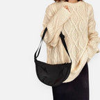 Sac à main banane demi-lune en tissu tendance Émilienne - image 3