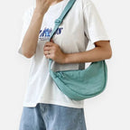 Sac à main banane demi-lune en tissu tendance Monique - image 19
