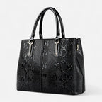 Sac à main bandoulière chic brillant et texturé Clara - image 25