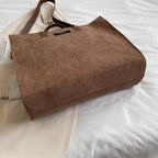 Sac à main cabas bandoulière en velours côtelé Amandine - image 14