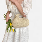 Sac à main en paille avec bandoulière en chaîne dorée Iris - image 3