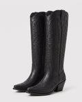 Bottes santiags hautes brodées effet cuir huilé Régine — Noir, paire en packshot studio