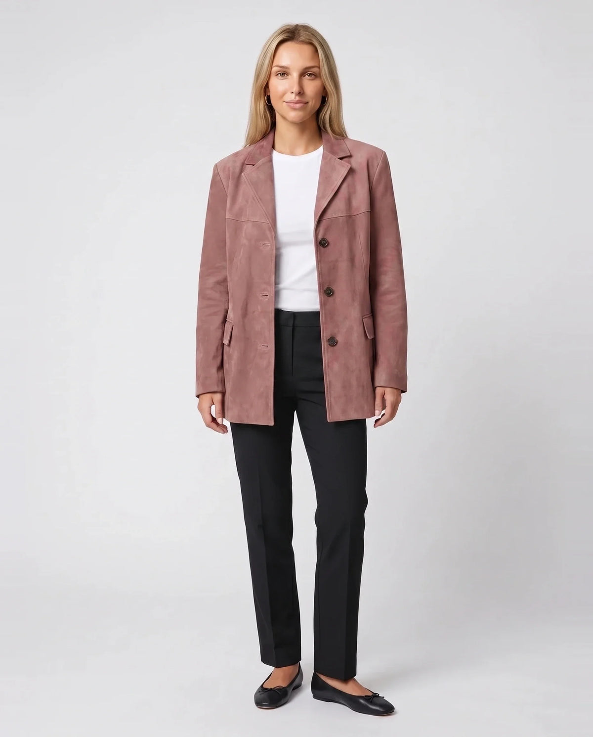 Veste-blazer oversize en suédine vieux rose Eugénie, vue de face en studio